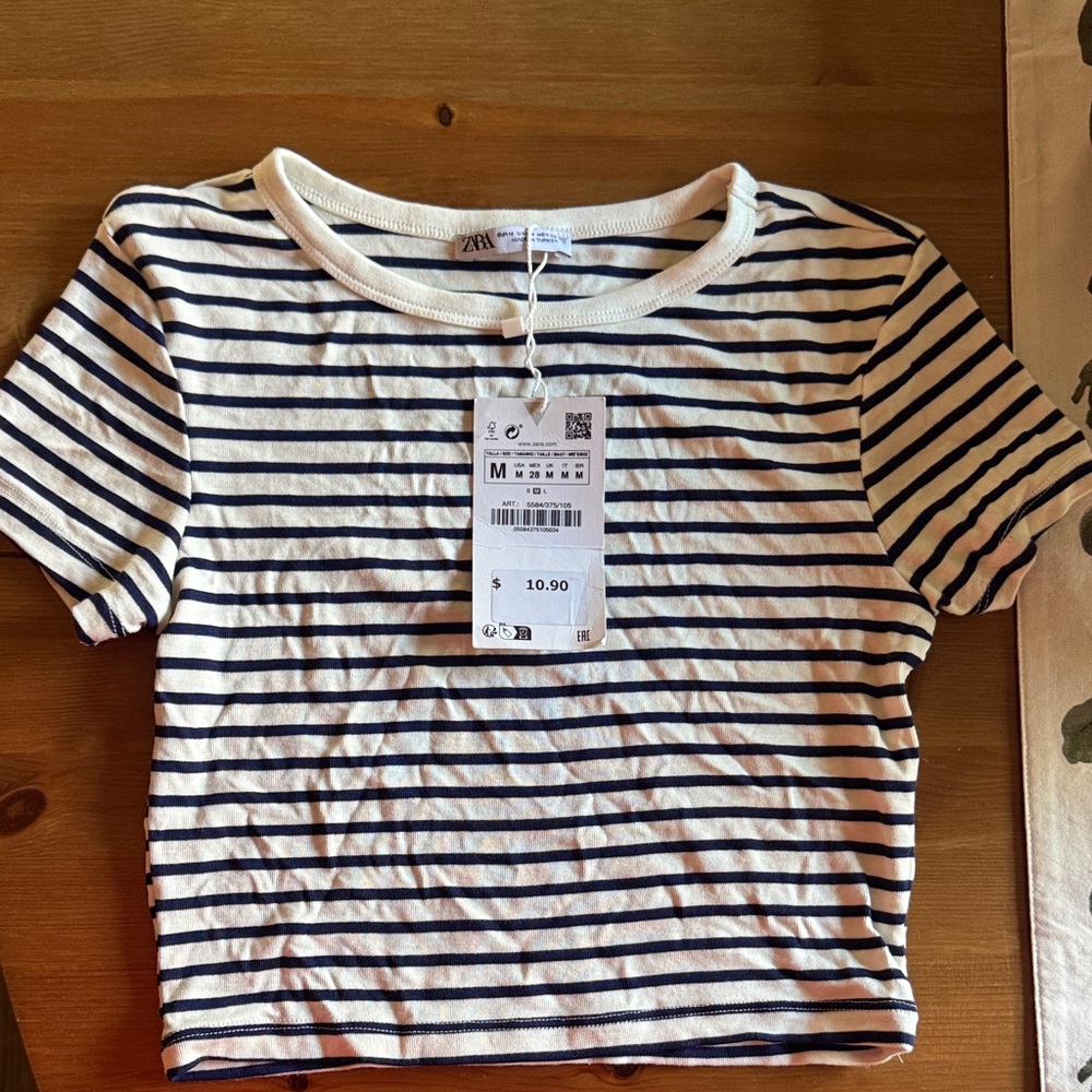 Zara Navy and White Striped cropped tee